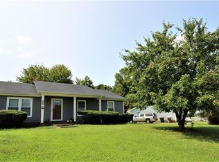 503 Jonathan Ln, Greensboro, NC 27406