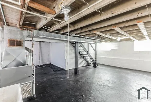 10409 Nelson Ave — Photo 14