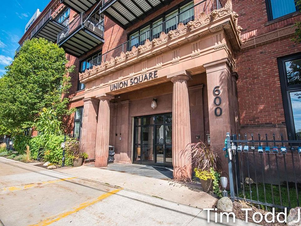 1st image of 600 Broadway Ave NW APT 233