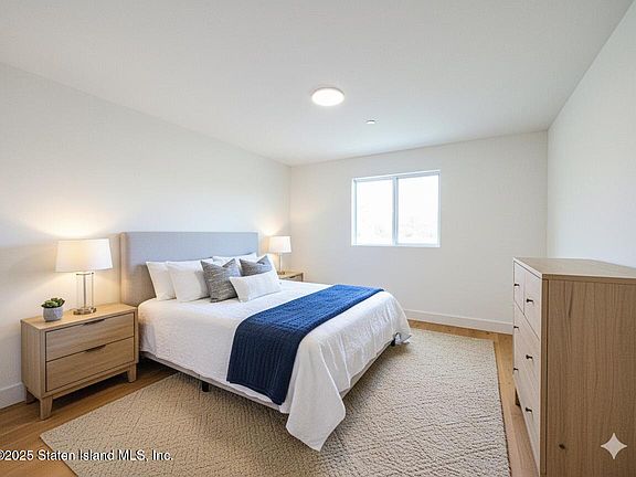 4th image of 3865 Amboy Rd #3D