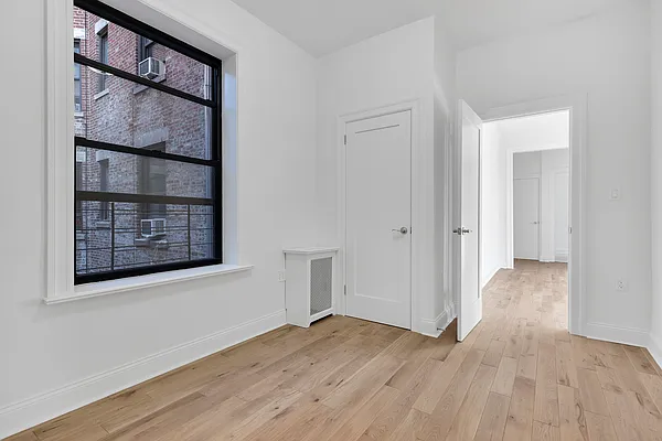 Rented by Cooper & Cooper Real Estate | media 8