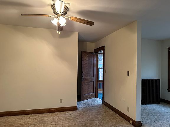 3rd image of 2499 Pierce Ave APT 1