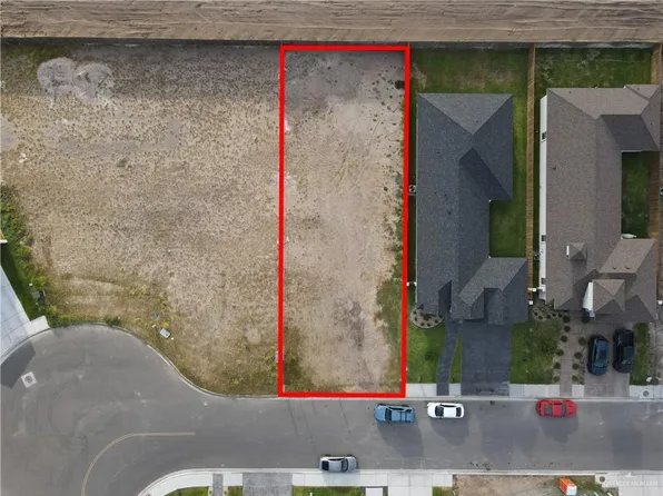 8015 N 49th Ln, McAllen, TX 78501