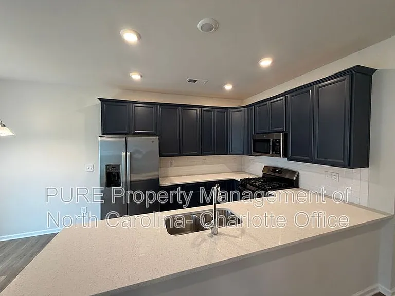 519 San Marco Dr — Photo 11