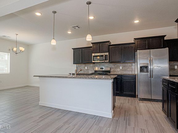 4th image of 12133 Mesquite River Dr