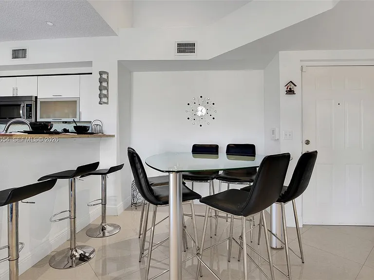 2200 E Preserve Way #304 — Photo 16