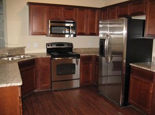 49254 E Woods Dr, Shelby Township, MI 48317