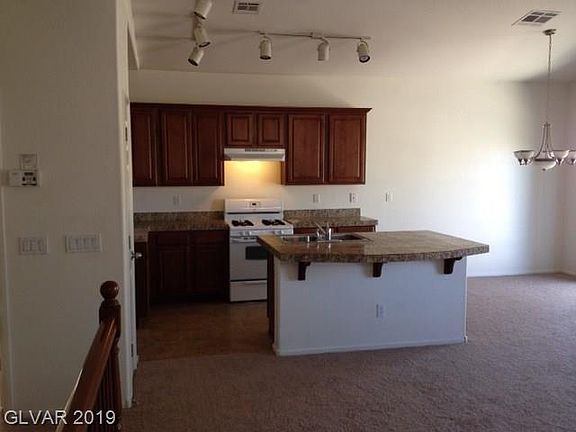4th image of 9132 Black Elk Ave