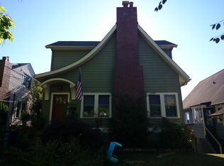 3050 37th Ave SW, Seattle, WA 98126