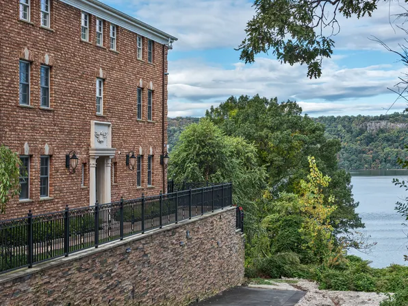 3061 Scenic Place image 34 of 40