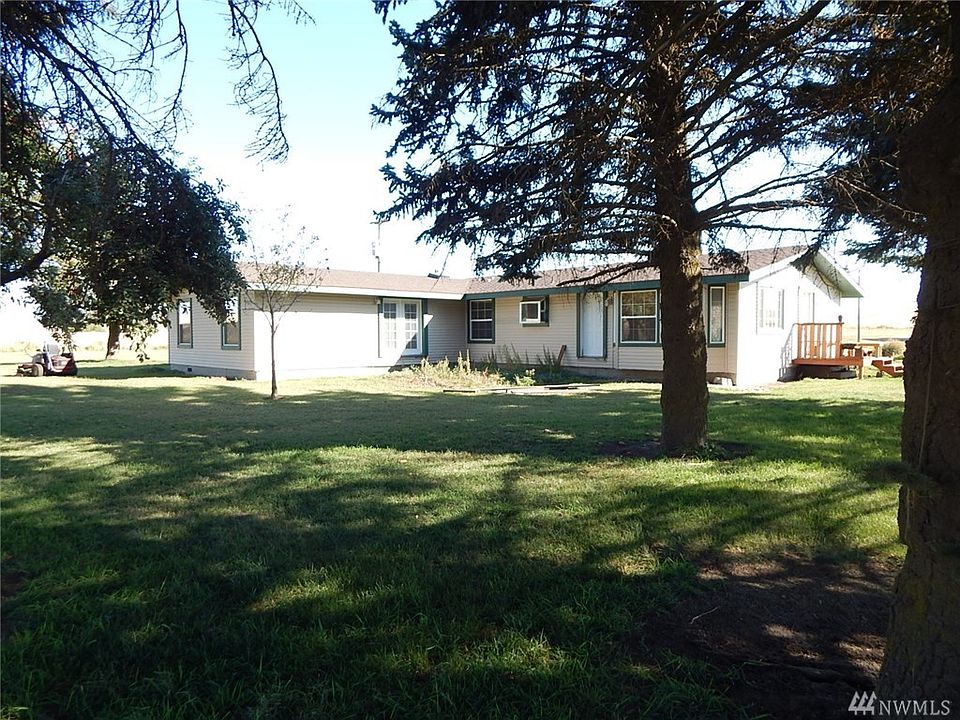 1st image of 22898 Gravelle Rd N