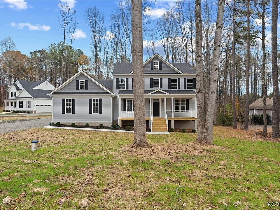 1st image of 419 Lake Forest Dr