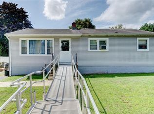 1049 Old Town Rd, Bridgeport, CT 06606