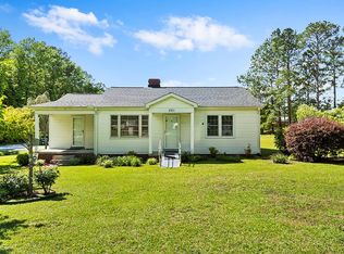 201 Virginia Ave, Greenwood, SC 29646