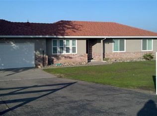 15999 W Tsirelas Dr, Tracy, CA 95304
