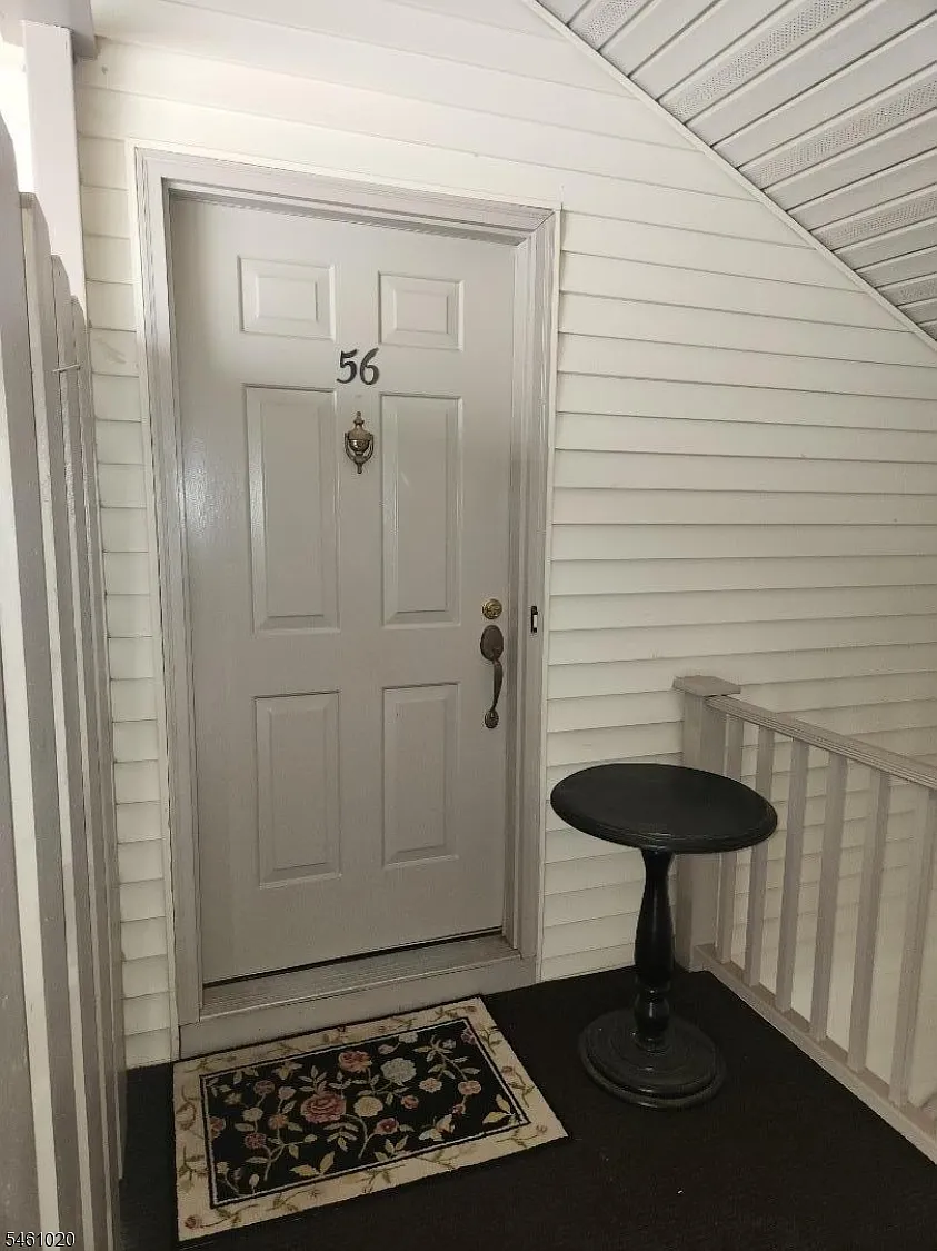 2 bed, 2.0 bath, $2,800 — Photo 2