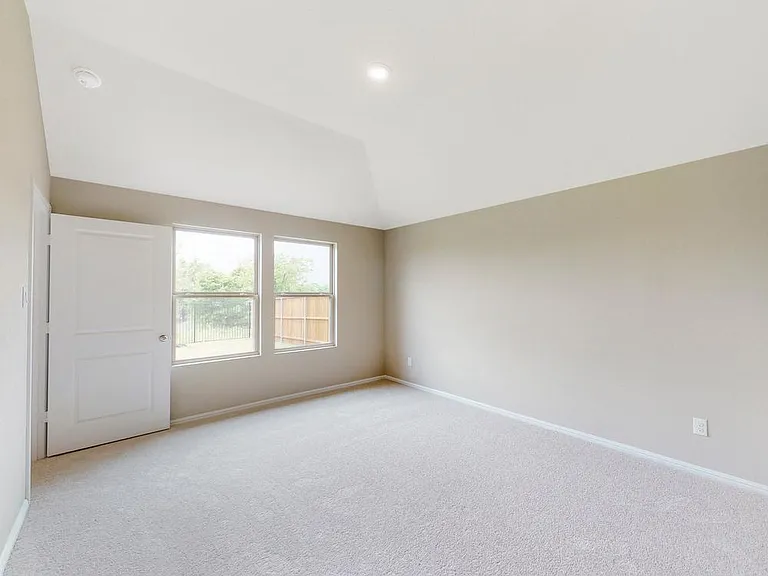 404 Bronze Forest Dr — Photo 30