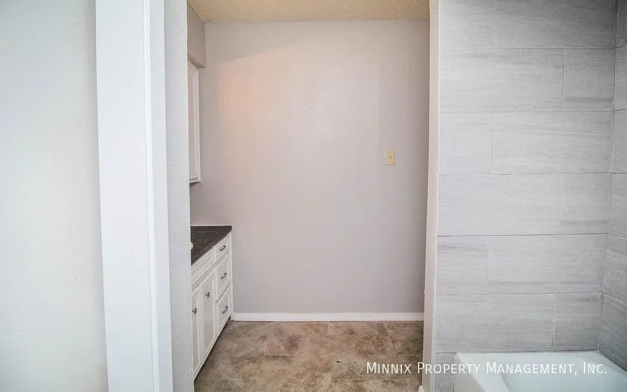 1615 16th St. 1B — Photo 4