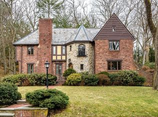 111 Gordon Rd, Newton, MA 02468