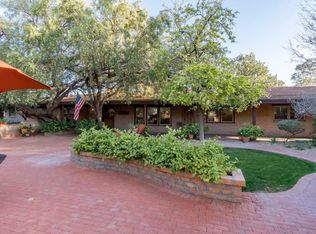 5829 E Joshua Tree Ln, Paradise Valley, AZ 85253