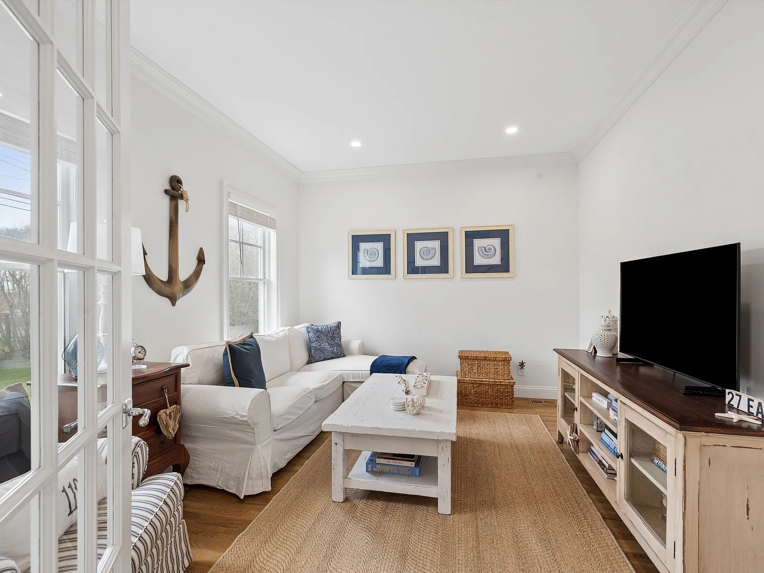 Southampton Village Perfection — Photo 2