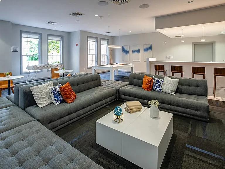 The Montgomery Apartments — Photo 13