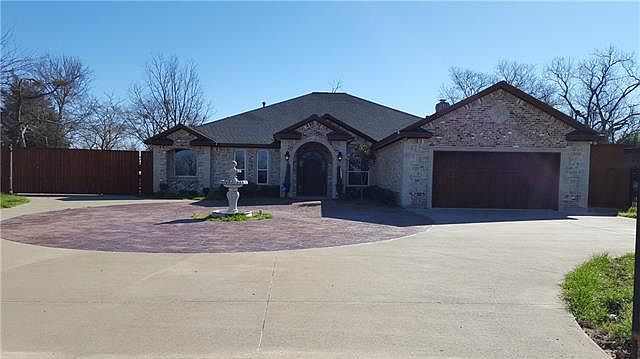 1st image of 11842 Garden Grove Dr