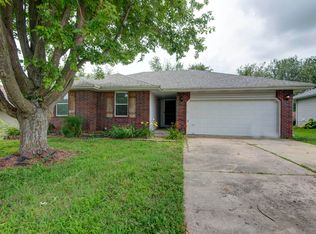 4252 W Madison St, Springfield, MO 65802