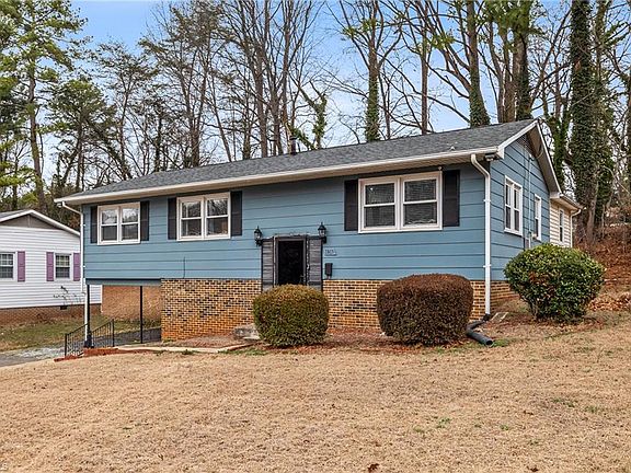 4th image of 1365 W Sedgefield Dr