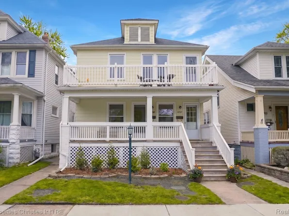 1093-95 Lakepointe St, Grosse Pointe, MI 48230
