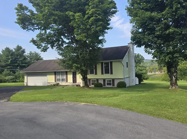 106 Ash St, Summersville, WV 26651
