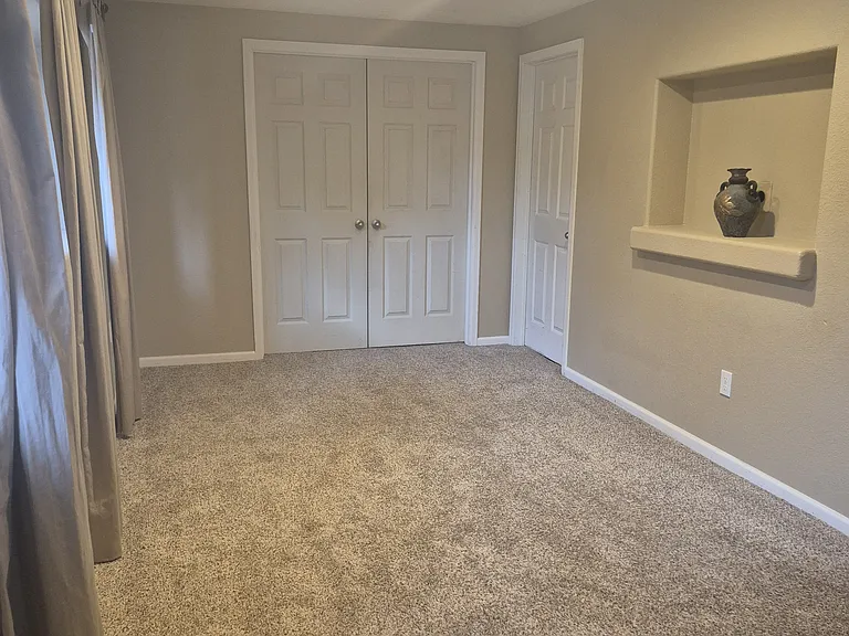 5496 Ansel Dr — Photo 24