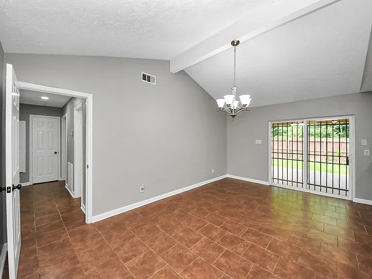 12623 Fern Forest Dr — Photo 16