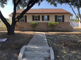 2013 Village Way, Dallas, TX 75216