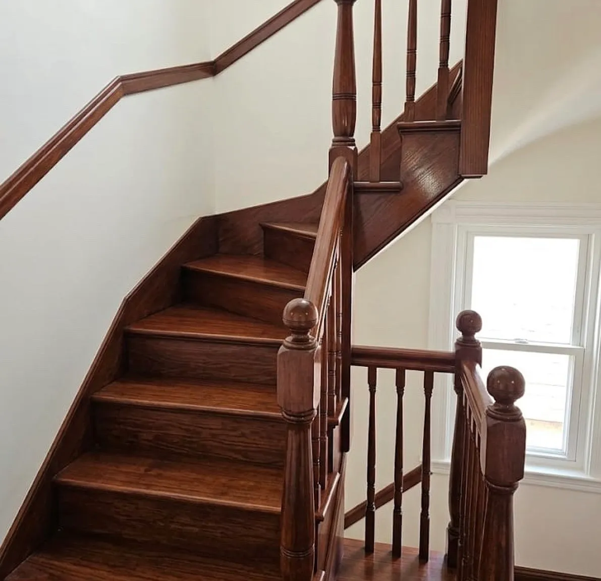 3 bed, 1200 sqft, $3,300 — Photo 4