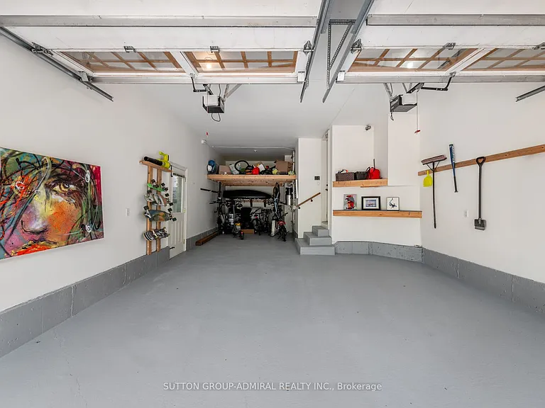 35 Wentworth Ave — Photo 23