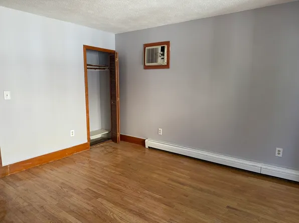 10 Folsom Ct #1, Malden, MA 02148