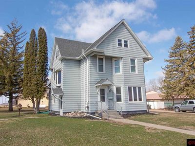 301 W St N, Vernon Center, MN, 56090
