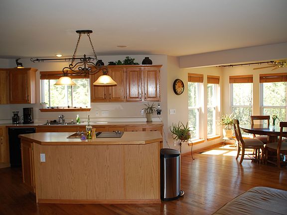 Tons of cabinet space and breakfast area