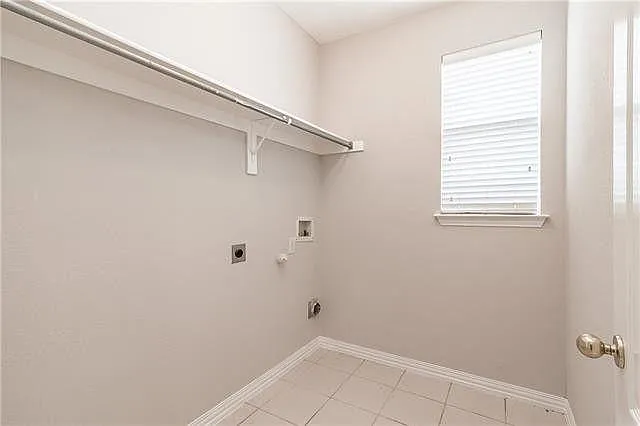 4600 Southpointe Dr — Photo 14