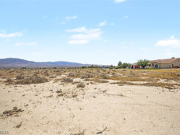4th image of 1890 Francine St