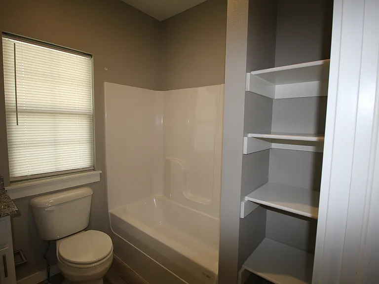 2713 Vinson Rd — Photo 12