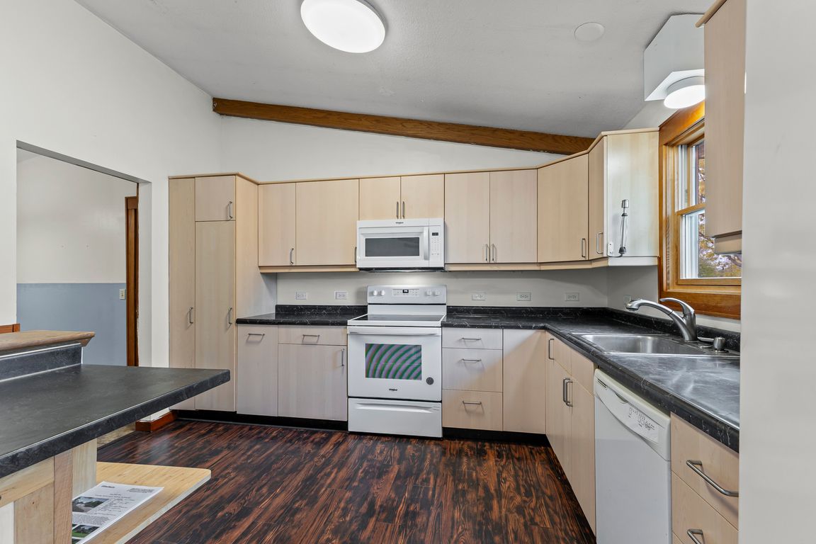 next background image