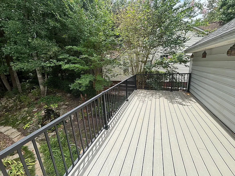 5907 Skyline Dr — Photo 3