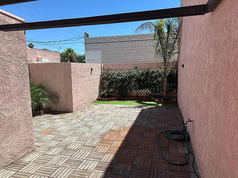 2274 E Desert Inn Rd — Photo 28