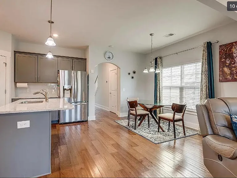 2037 Orangery Dr — Photo 8