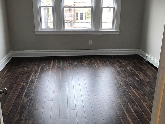 3rd image of 441 Irvine Turner Blvd #3