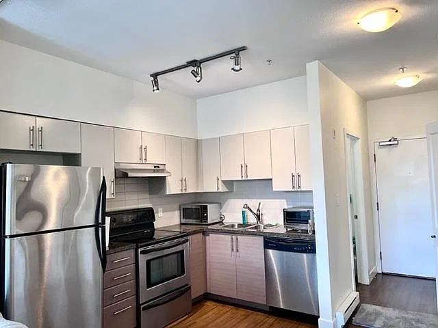1 bed, 610 sqft, $2,700 — Photo 4