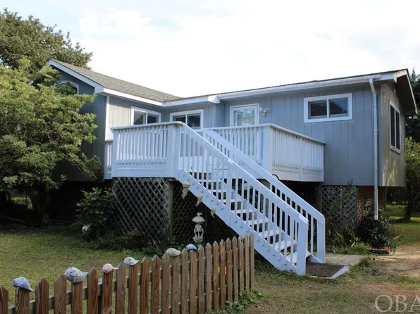 22 2nd Ave Lot 28 & 29, Ocracoke, NC 27960