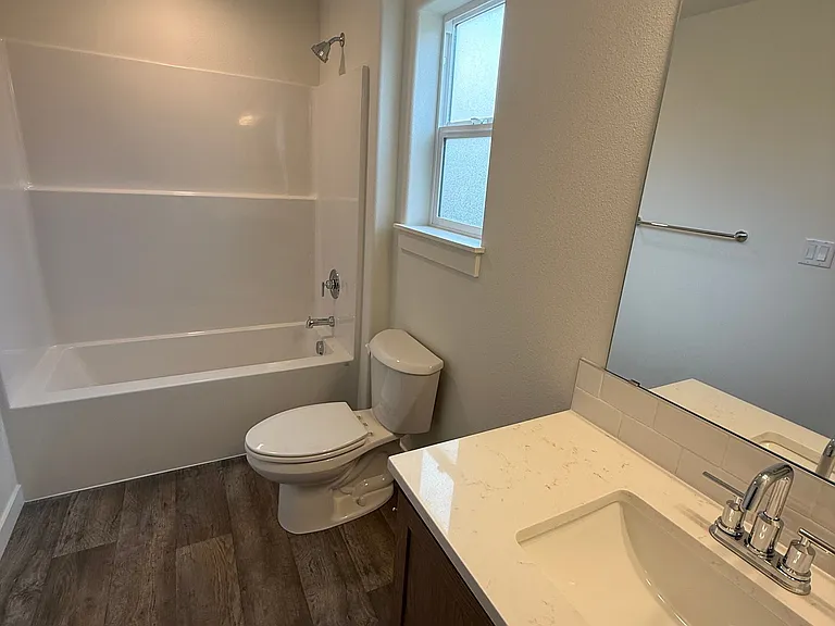 Brosterhous Townhomes — Photo 8